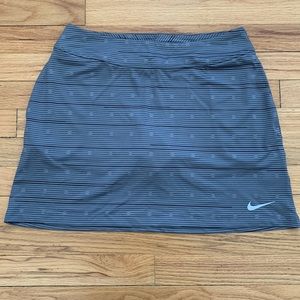 Nike Dri-Fit Golf Skort. Size Small. Never worn!